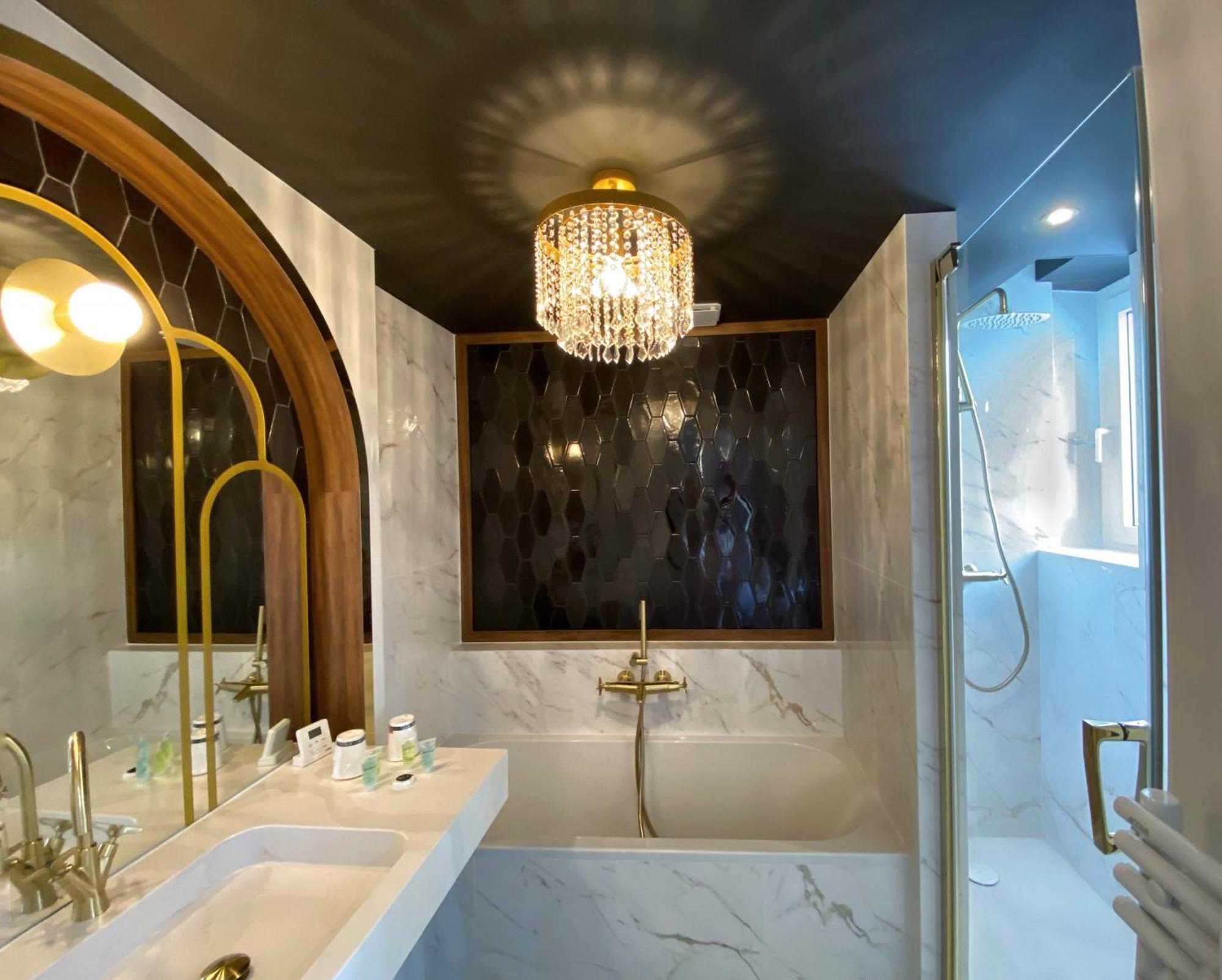 Park Hotel Bellevue เทรกาสแตล ภายนอก รูปภาพ
